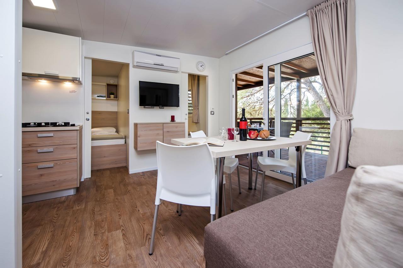 Eurocamp Mobile Homes At Porton Biondi * Rovinj